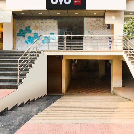 Hotel O Sri Balaji Grand 海得拉巴 外观 照片
