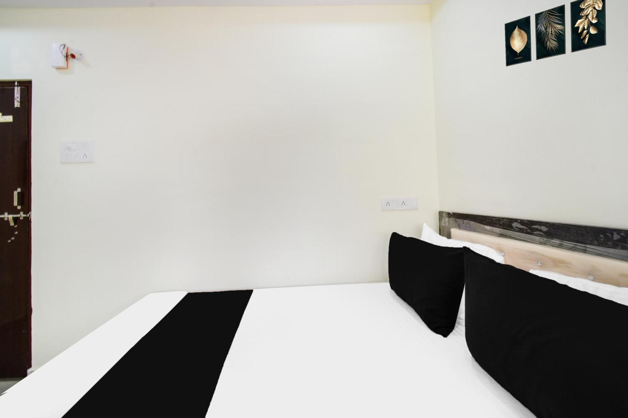 Hotel O Sri Balaji Grand 海得拉巴 外观 照片
